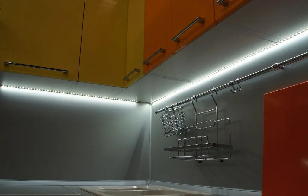 Светодиодная подсветка кухни_#11